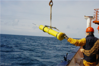 Fixed bouy being deployed.